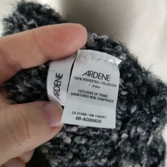 ARDENE | cozy knit infinity scarf - Picture 4 of 5